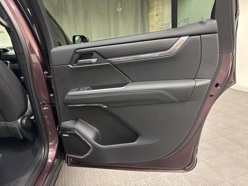 New 2026 GMC Acadia Elevation w/ LPO, Floor Liner Package image 15