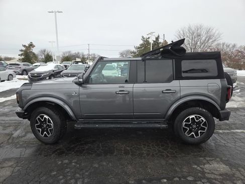Used 2022 Ford Bronco Outer Banks image 25