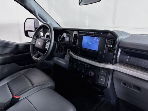 Used 2024 Ford F450 XL w/ XL Driver Assist Package AWD/4WD image 27