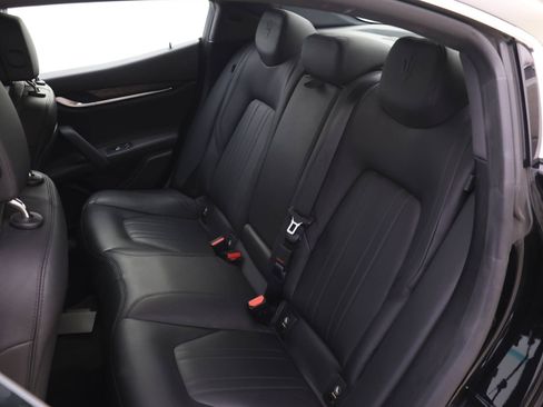 Used 2014 Maserati Ghibli S Q4 image 17