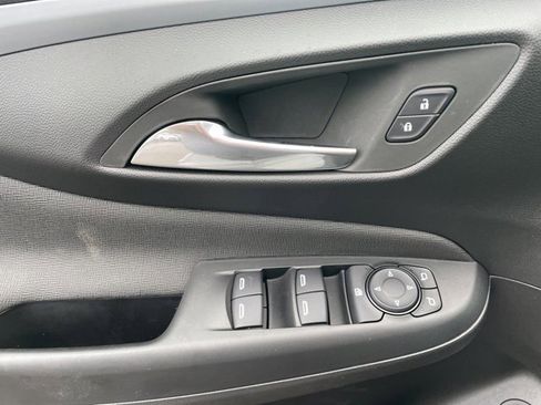 New 2025 Buick Envista Preferred w/ Convenience I Package image 10