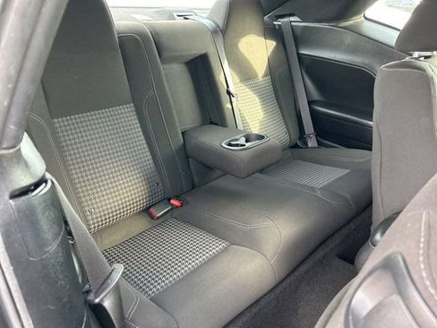 Used 2021 Dodge Challenger SXT image 41