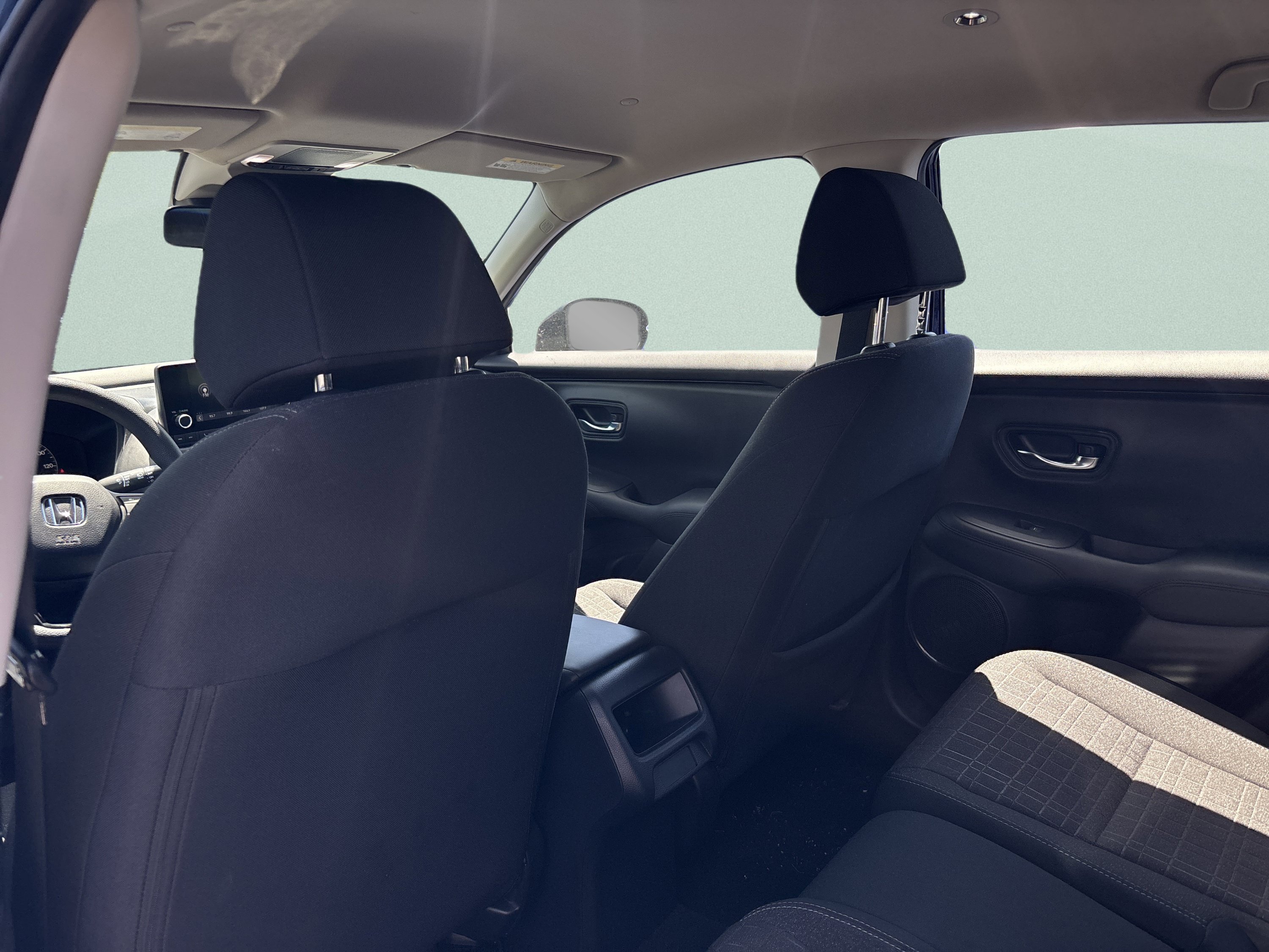 Used 2023 Honda HR-V LX image 19