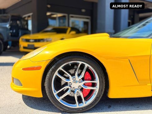Used 2007 Chevrolet Corvette Coupe RWD image 15