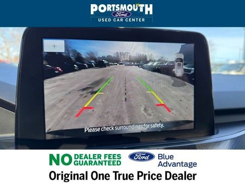 Certified 2022 Ford Escape SEL w/ SEL Stealth AWD Package image 11