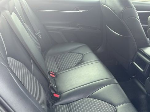 Used 2019 Toyota Camry SE image 26
