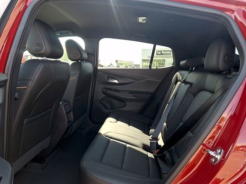 New 2026 Buick Envista Avenir image 6