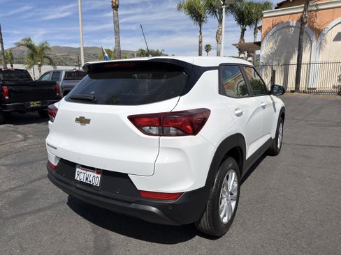 Used 2022 Chevrolet TrailBlazer LS FWD image 8