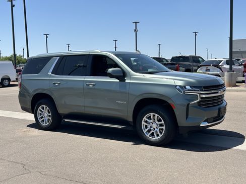 Used 2024 Chevrolet Tahoe LT AWD/4WD image 7
