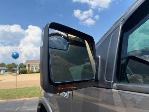 Used 2013 Ford F150 Lariat w/ Lariat Chrome Pkg RWD image 8