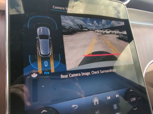 Certified 2026 Mercedes-Benz GLC 300 image 7