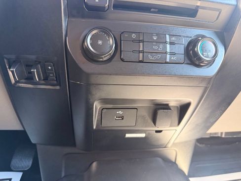 Used 2018 Ford F150 XL w/ Equipment Group 101A Mid AWD/4WD image 15