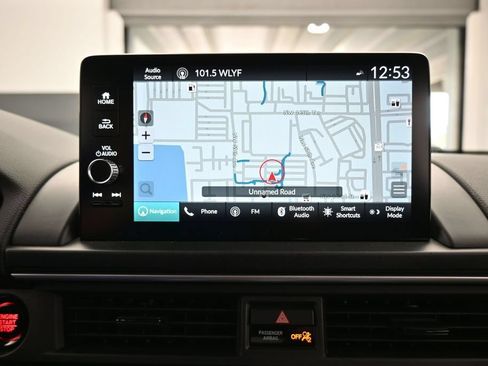 Used 2025 Honda Pilot Touring image 22