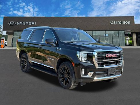 Used 2023 GMC Yukon SLT AWD/4WD image 3