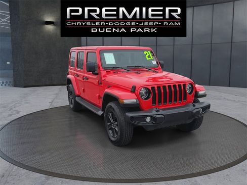 Used 2021 Jeep Wrangler Unlimited Sahara image 1