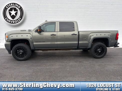 Used 2018 GMC Sierra 3500 Denali w/ Duramax Plus Package image 2