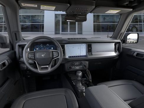 New 2026 Ford Bronco Badlands w/ Sasquatch Package image 9