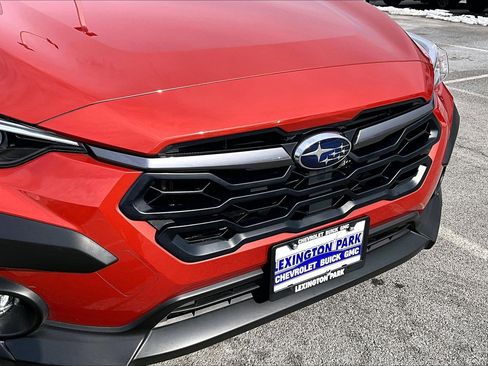 Used 2024 Subaru Crosstrek 2.0i Premium w/ Crosstrek Mirror Package image 30