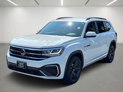 Used 2021 Volkswagen Atlas SE w/ Towing Package