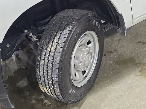 Used 2022 RAM 2500 Tradesman image 30