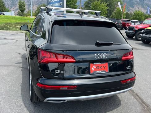 Used 2018 Audi Q5 2.0T Premium Plus w/ Premium Plus Package AWD/4WD image 11