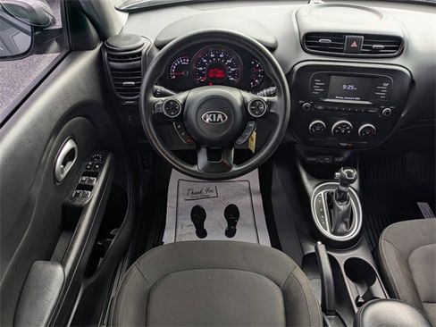 Used 2017 Kia Soul image 15