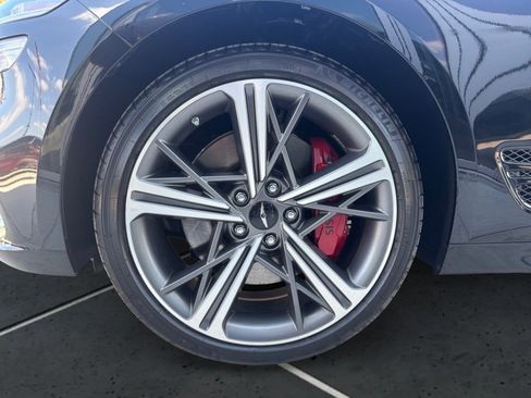 Used 2025 Genesis G70 3.3T Advanced w/ Sport Prestige Package image 14