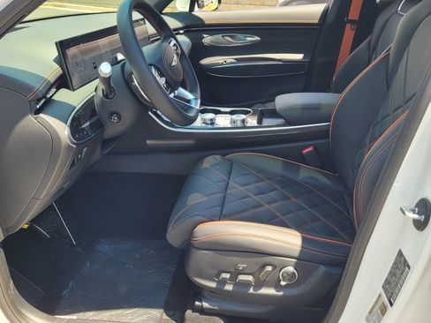 New 2026 Genesis GV70 3.5T Sport Prestige AWD/4WD image 14