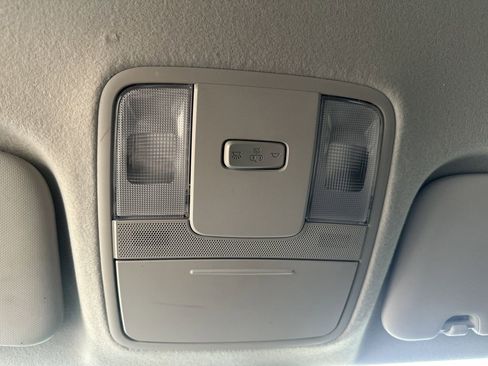 Used 2023 Kia Forte LXS w/ LXS Technology Package image 25