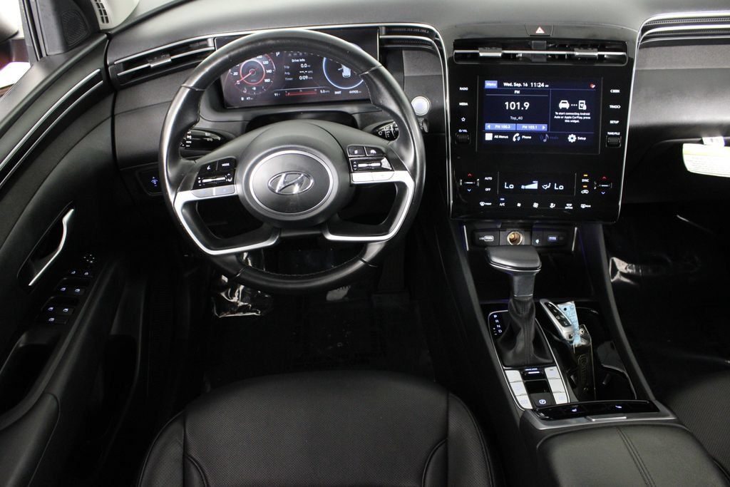 Certified 2023 Hyundai Tucson SEL w/ Convenience Package FWD image 8