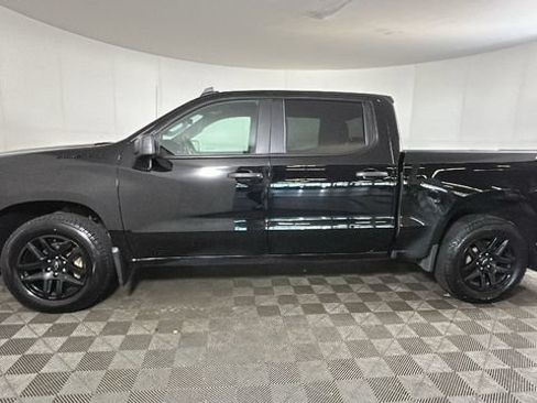 Used 2024 Chevrolet Silverado 1500 Custom AWD/4WD image 5