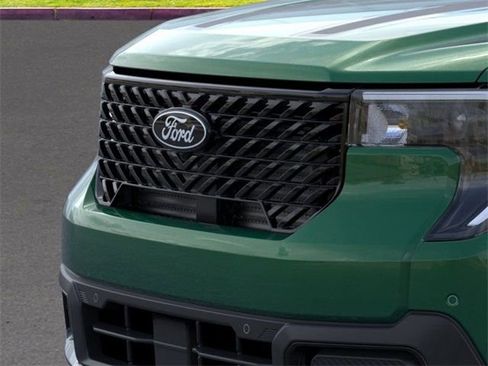 New 2025 Ford Maverick Lariat w/ Black Appearance Package image 18