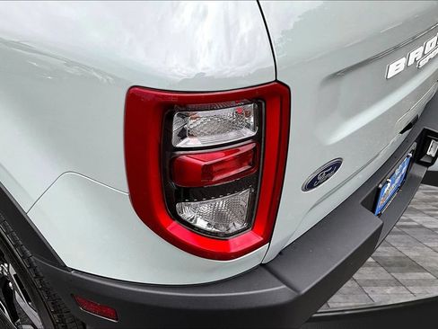 Certified 2024 Ford Bronco Sport Outer Banks w/ Tech Package AWD/4WD image 26