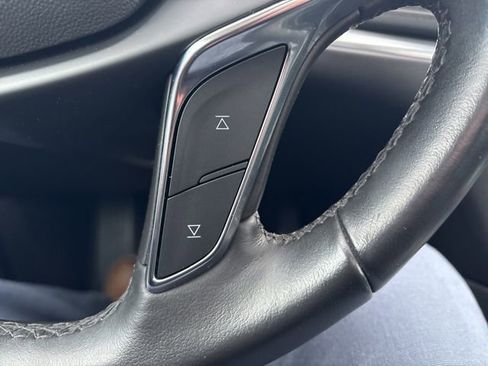 Used 2019 Cadillac XT5 Premium Luxury w/ Driver Assist Package image 34