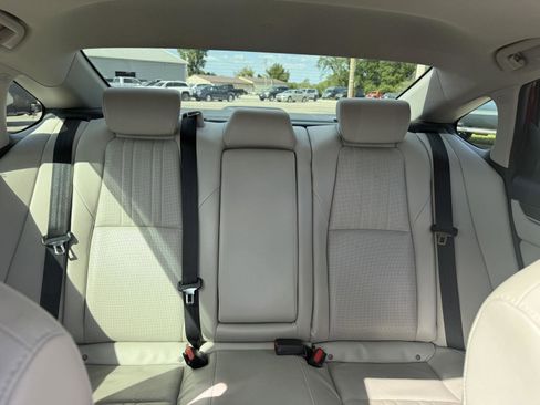 Used 2018 Honda Accord EX-L image 45