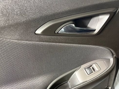 Used 2024 Chevrolet Malibu RS FWD image 38