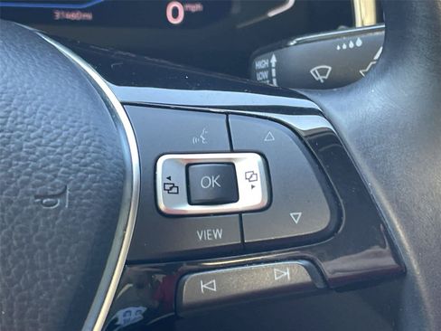 Used 2019 Volkswagen Jetta SEL w/ Cold Weather Package FWD image 24