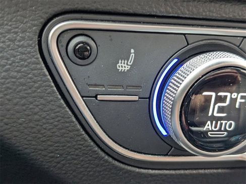 Used 2022 Audi Q5 2.0T Premium Plus image 22