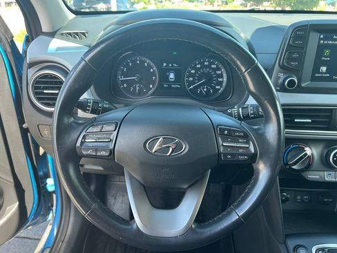 Used 2019 Hyundai Kona SEL w/ SEL Tech Package 02 FWD image 10