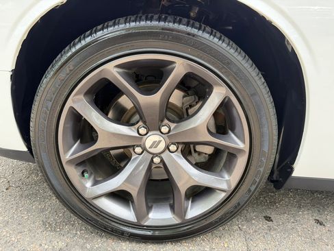 Used 2018 Dodge Challenger R/T Plus RWD image 30