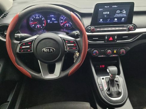Used 2020 Kia Forte LXS FWD image 22