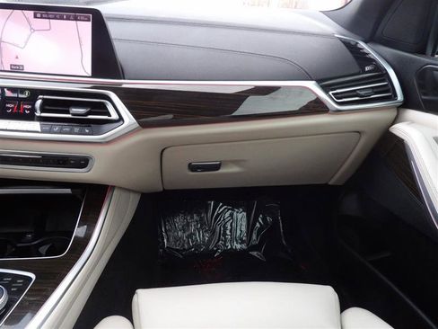 Used 2020 BMW X5 xDrive40i w/ Premium Package image 20