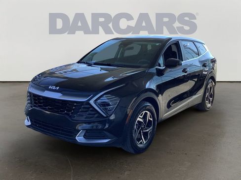Used 2024 Kia Sportage LX image 3