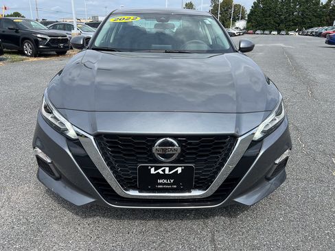 Used 2022 Nissan Altima 2.5 SV FWD image 10