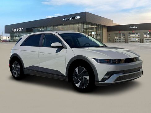 New 2026 Hyundai Ioniq 5 SEL image 10