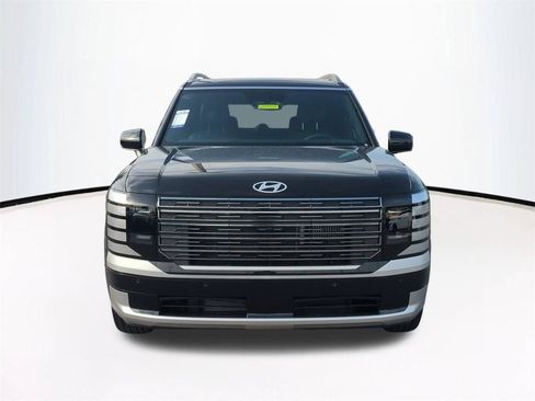New 2026 Hyundai Palisade Calligraphy FWD image 3
