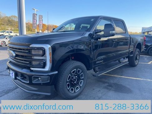 New 2026 Ford F350 Platinum w/ FX4 Off-Road Package image 3