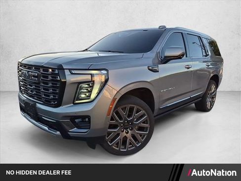 Used 2025 GMC Yukon Denali Ultimate AWD/4WD image 1
