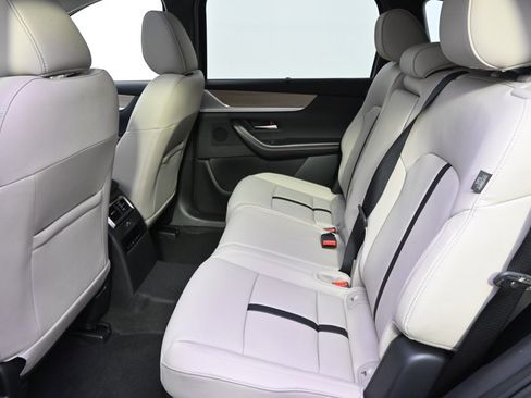 Used 2025 MAZDA CX-90 3.3 Turbo w/ Preferred Package image 21