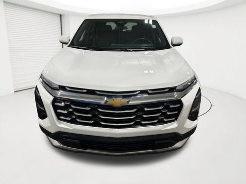 Used 2026 Chevrolet Equinox LT AWD/4WD image 22